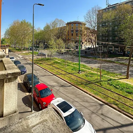 Modern Isola - Metro & Self-checkin * Milano